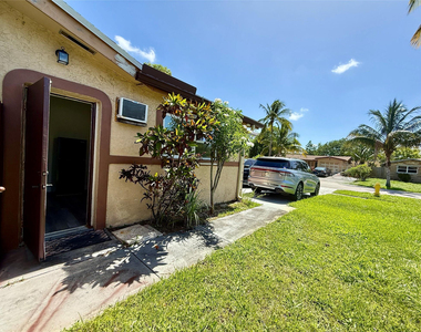 3548 Nw 39th Avenue - Photo Thumbnail 1
