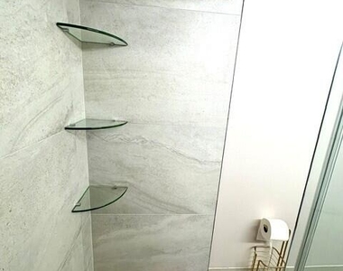 226 Kent N - Photo Thumbnail 9