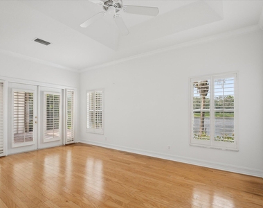 11289 Nw 65th Manor - Photo Thumbnail 10