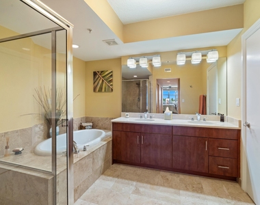 2700 N Federal Highway - Photo Thumbnail 24