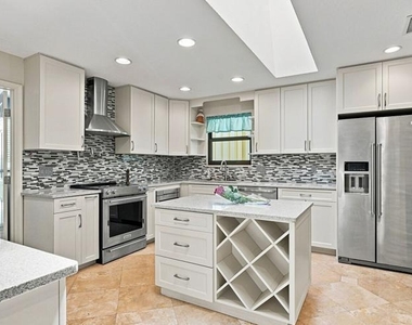 1 Wycliff Road - Photo Thumbnail 18