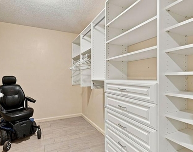 1 Wycliff Road - Photo Thumbnail 24