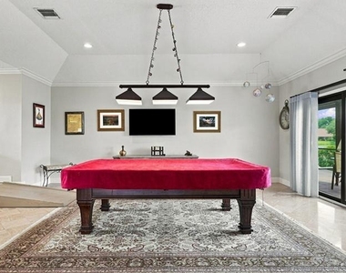 1 Wycliff Road - Photo Thumbnail 9
