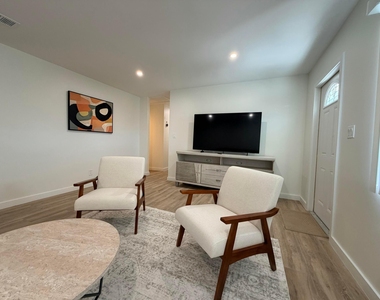 908 Lighthouse Drive - Photo Thumbnail 38