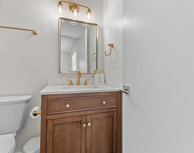 908 Lighthouse Drive - Photo Thumbnail 19