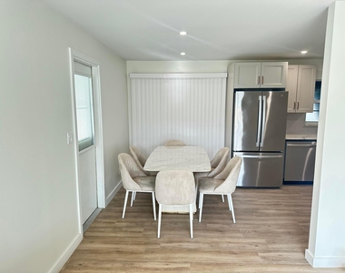 908 Lighthouse Drive - Photo Thumbnail 30