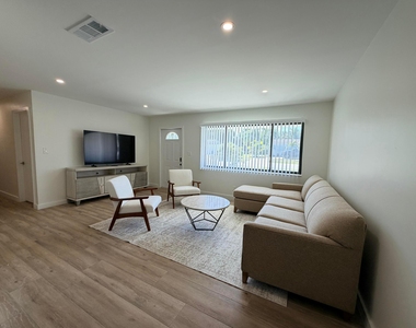 908 Lighthouse Drive - Photo Thumbnail 36