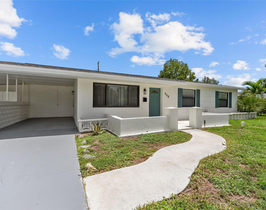 908 Lighthouse Drive - Photo Thumbnail 1