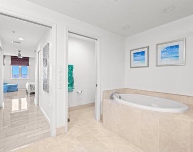 309 E Ocean Avenue - Photo Thumbnail 20
