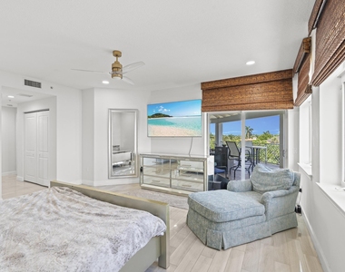 309 E Ocean Avenue - Photo Thumbnail 18