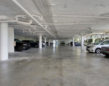 309 E Ocean Avenue - Photo Thumbnail 32