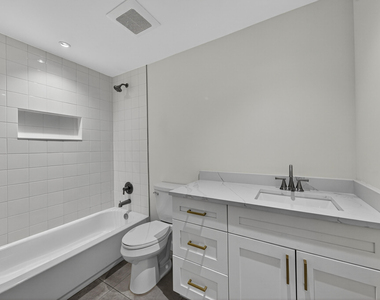 410 Ne 34th Street - Photo Thumbnail 31
