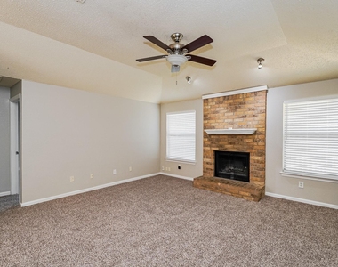 6476 Sudbury Way - Photo Thumbnail 1
