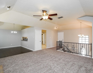 6476 Sudbury Way - Photo Thumbnail 14