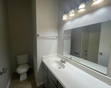 7709 Amsterdam Lane - Photo Thumbnail 8