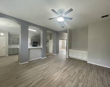 7709 Amsterdam Lane - Photo Thumbnail 2