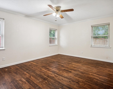 1725 Mapleton Drive - Photo Thumbnail 8