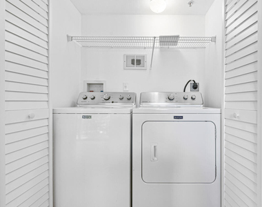 900 Scotia Drive - Photo Thumbnail 14