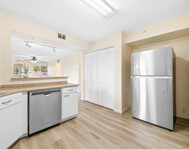 900 Scotia Drive - Photo Thumbnail 13
