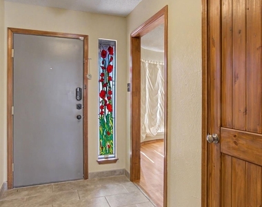 604 Baker Drive - Photo Thumbnail 4