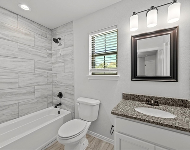 236-238 W Lake - Photo Thumbnail 14