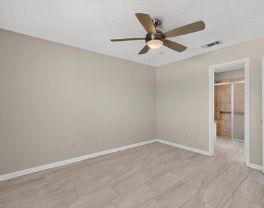 304 Cole Street - Photo Thumbnail 18