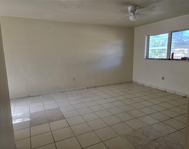 1560 Ne 111th Street - Photo Thumbnail 11