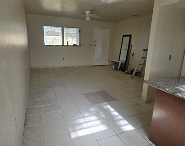1560 Ne 111th Street - Photo Thumbnail 14