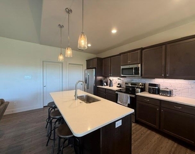 3839 Kala Drive - Photo Thumbnail 4