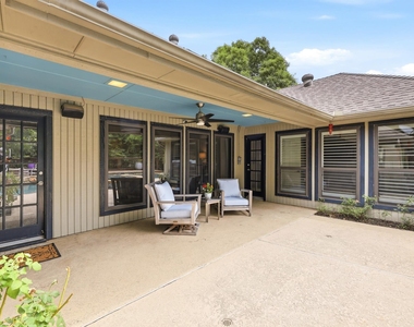 8710 Sanshire Avenue - Photo Thumbnail 31