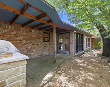 8710 Sanshire Avenue - Photo Thumbnail 29