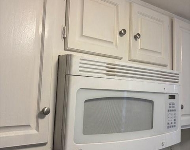 11311 Audelia Road - Photo Thumbnail 6