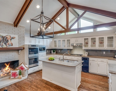 5906 Brushy Creek Trail - Photo Thumbnail 10