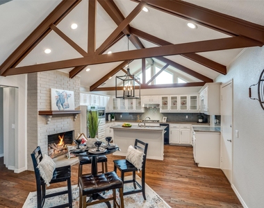 5906 Brushy Creek Trail - Photo Thumbnail 9
