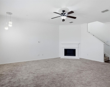 4717 Lathem Drive - Photo Thumbnail 3