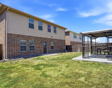 4717 Lathem Drive - Photo Thumbnail 14