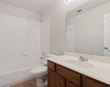 10249 Nantucket Drive - Photo Thumbnail 21
