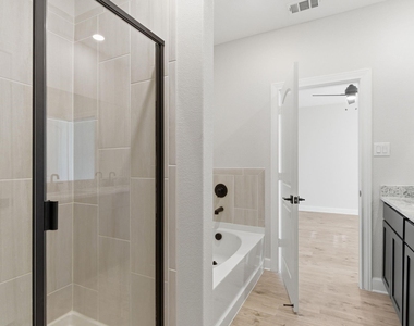 1308 Windermere Way - Photo Thumbnail 14