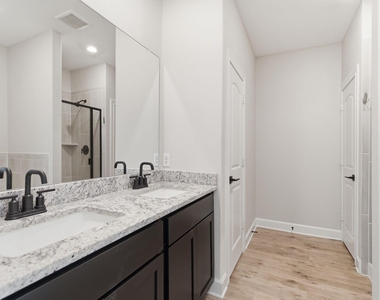 1308 Windermere Way - Photo Thumbnail 15