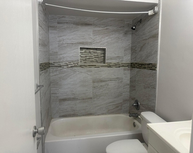 6109 Sw 30th Street - Photo Thumbnail 14
