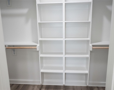 317 White Star Lane - Photo Thumbnail 14