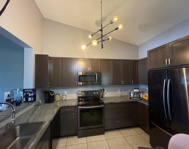 209 Cypress Point Drive - Photo Thumbnail 4