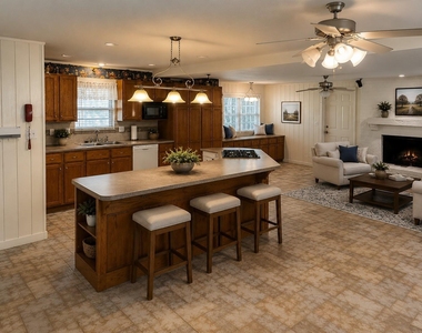 406 S Main Street - Photo Thumbnail 2