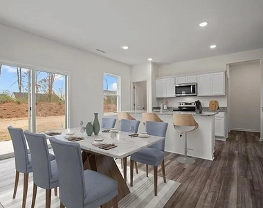 8316 Sniptoe Drive - Photo Thumbnail 8