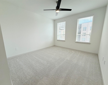 3900 Pga Parkway - Photo Thumbnail 10