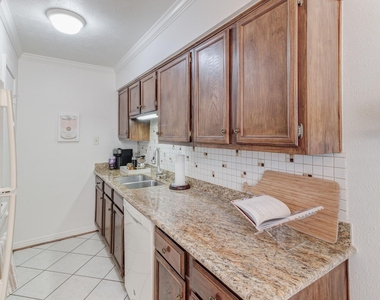 4130 Hawthorne - Photo Thumbnail 11