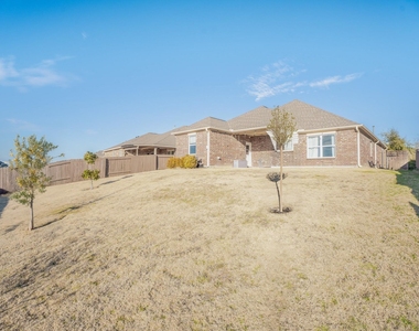 413 Lipizzan Lane - Photo Thumbnail 26