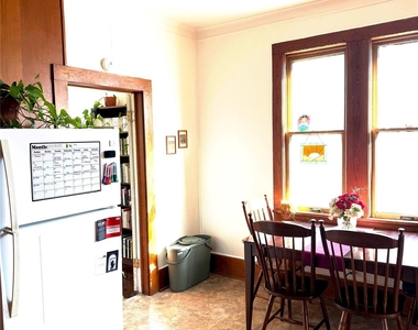 615 W Oak Street - Photo Thumbnail 8