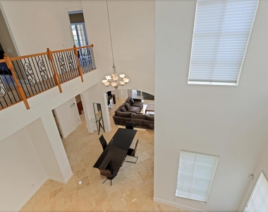 10640 Nw 83rd Court Nw - Photo Thumbnail 13