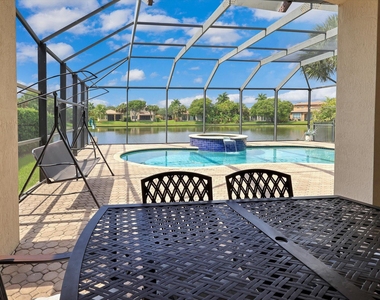 10640 Nw 83rd Court Nw - Photo Thumbnail 41